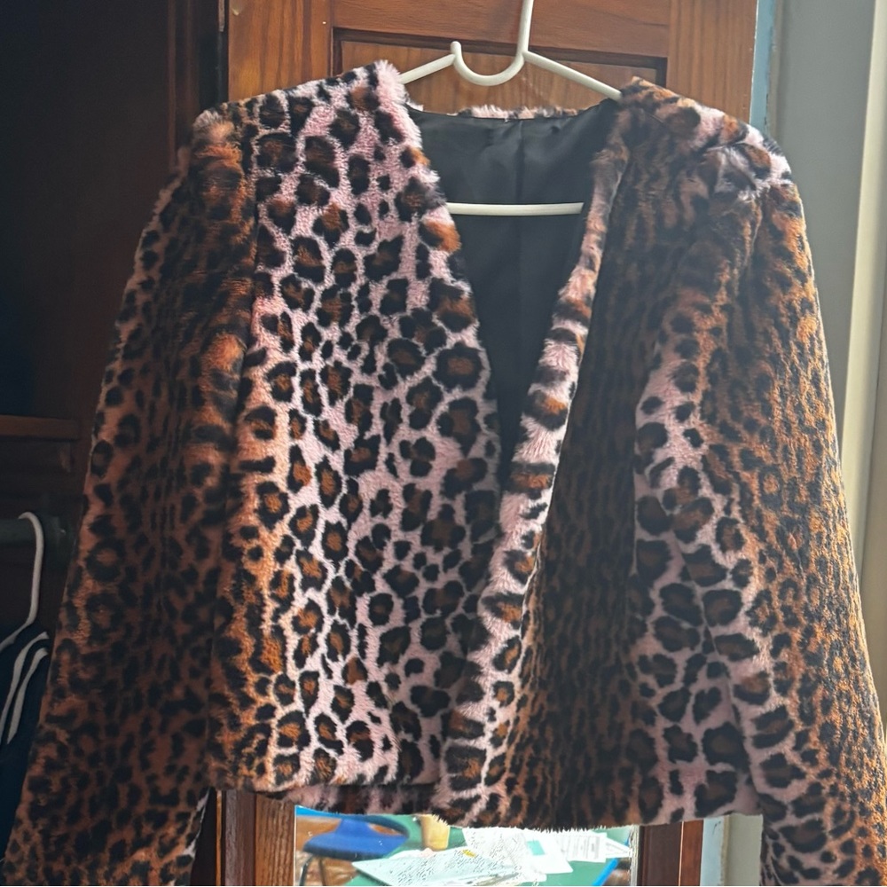 Leopard Print Faux Fur Jacket m
